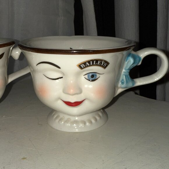 Vtg 1996 Bailey's Irish Cream Yum Boy Girl He She Winking Eye Coffee Tea Mugs 2 - Picture 9 of 9